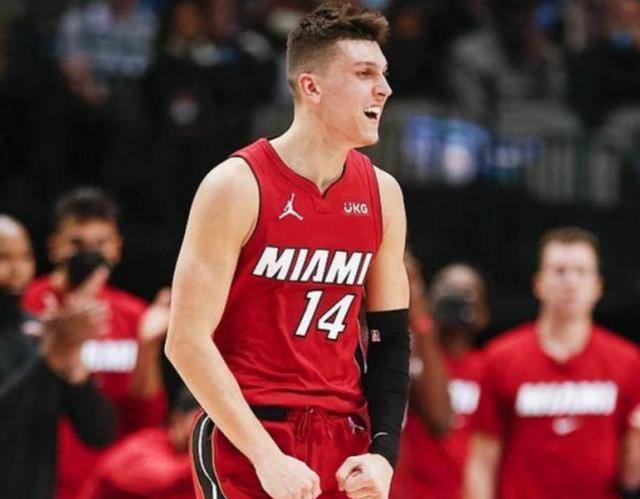 对阵英超中 对阵英超中